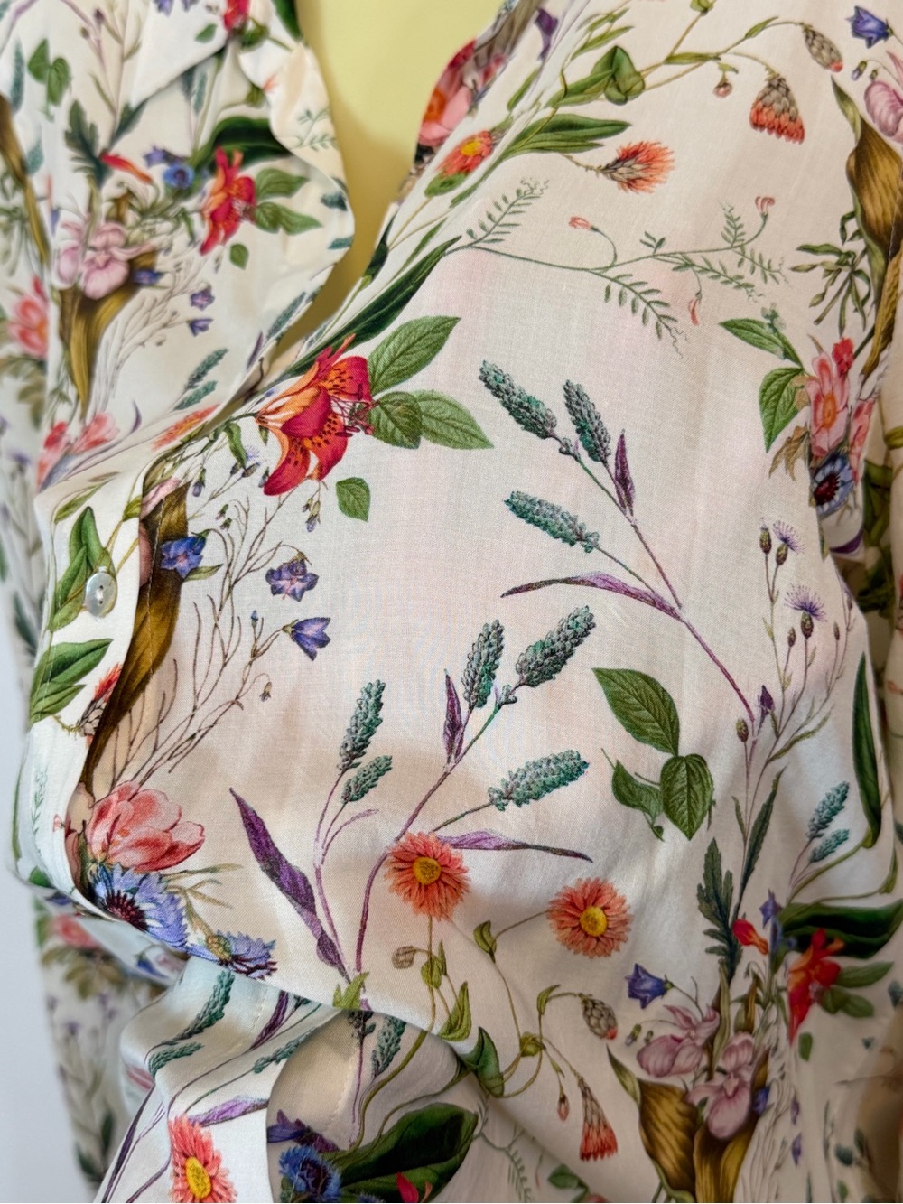 L'AGENCE Cream Floral Blouse with Pink and Yellow Blooms - Picture 7 of 8